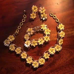 Vintage Art Deco jewellery